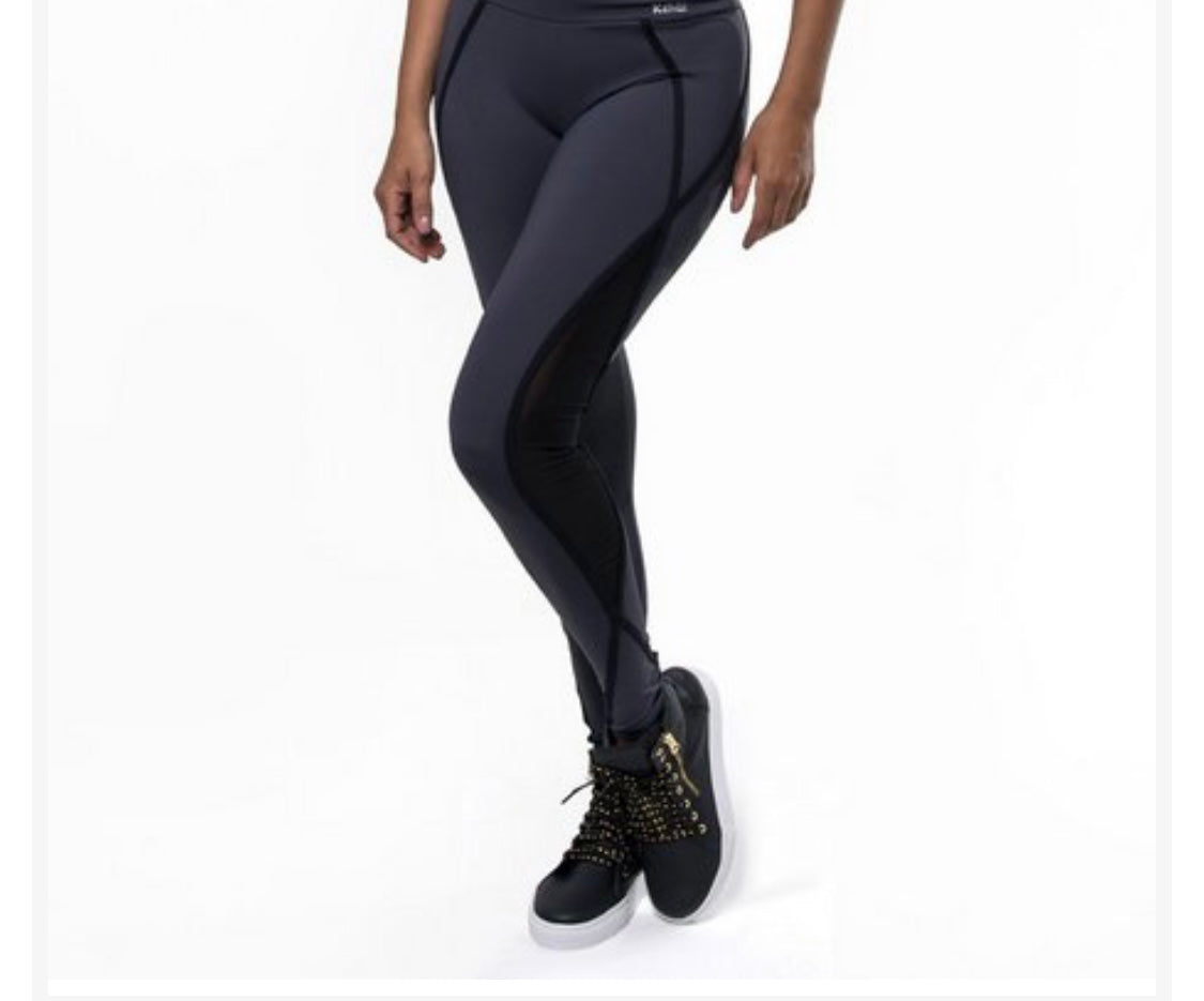 Grey'd out legging and top