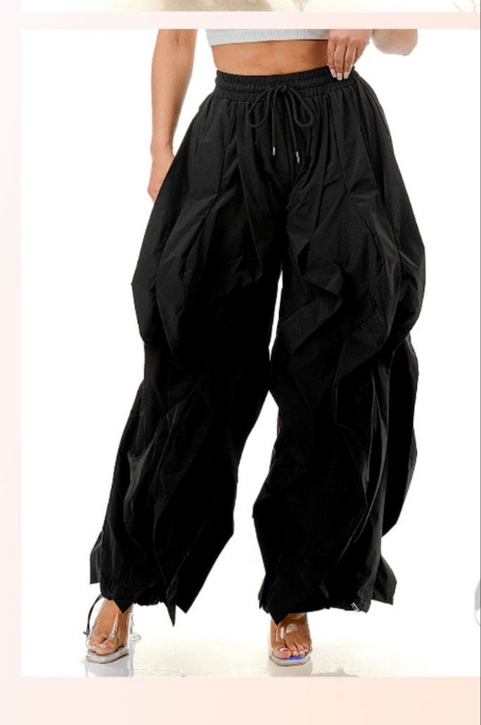 Wide Leg Ruffel Jogger